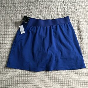 Brand new gap tennis skirt